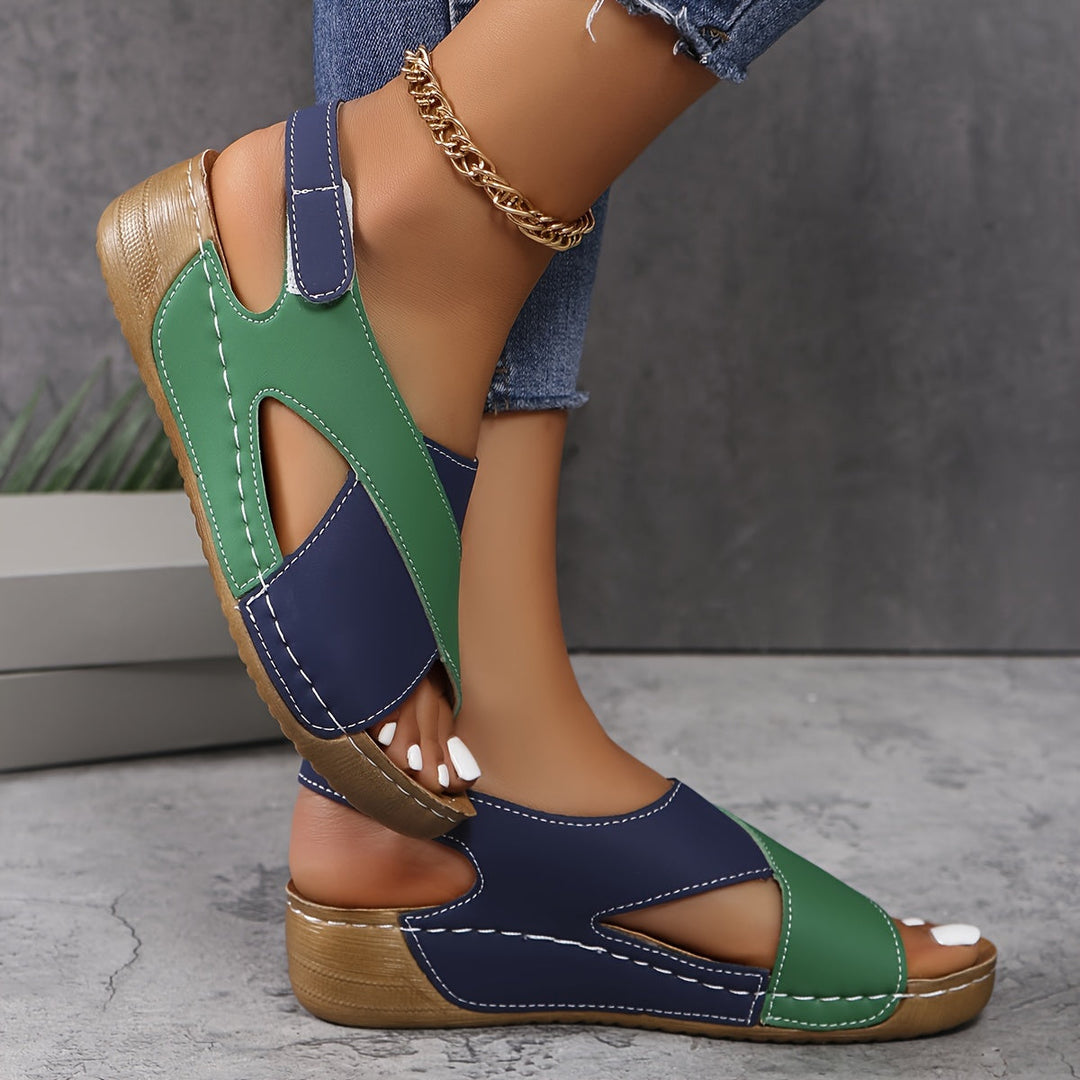Lucrecia® | Orthopedic sandals made from vegan leather