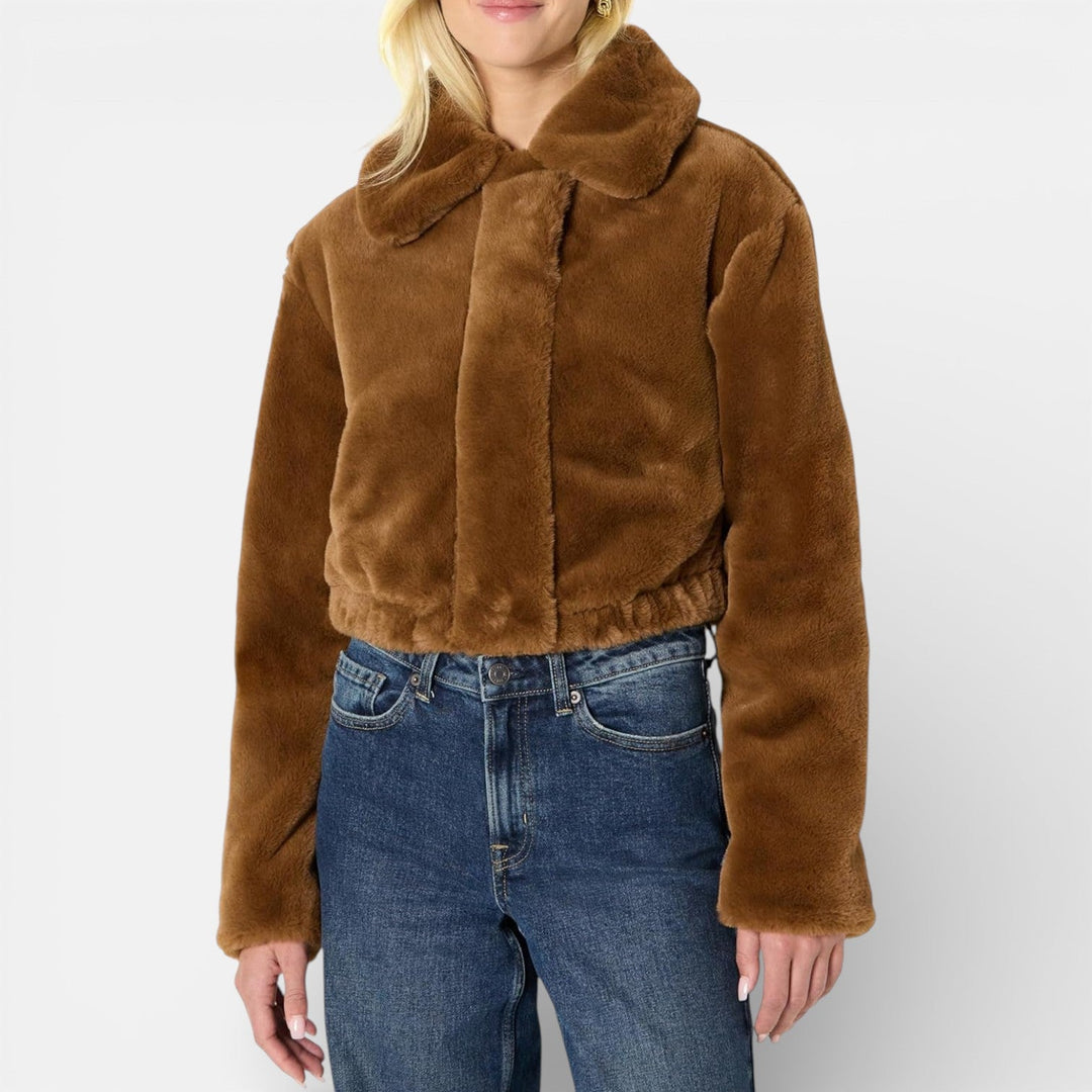 Wesley | Oversized Short Jacket in Synthetic Fur with Collar for Women