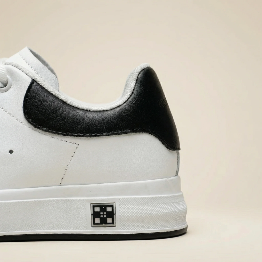 Close-up of heel counter and cushioned sole detail
