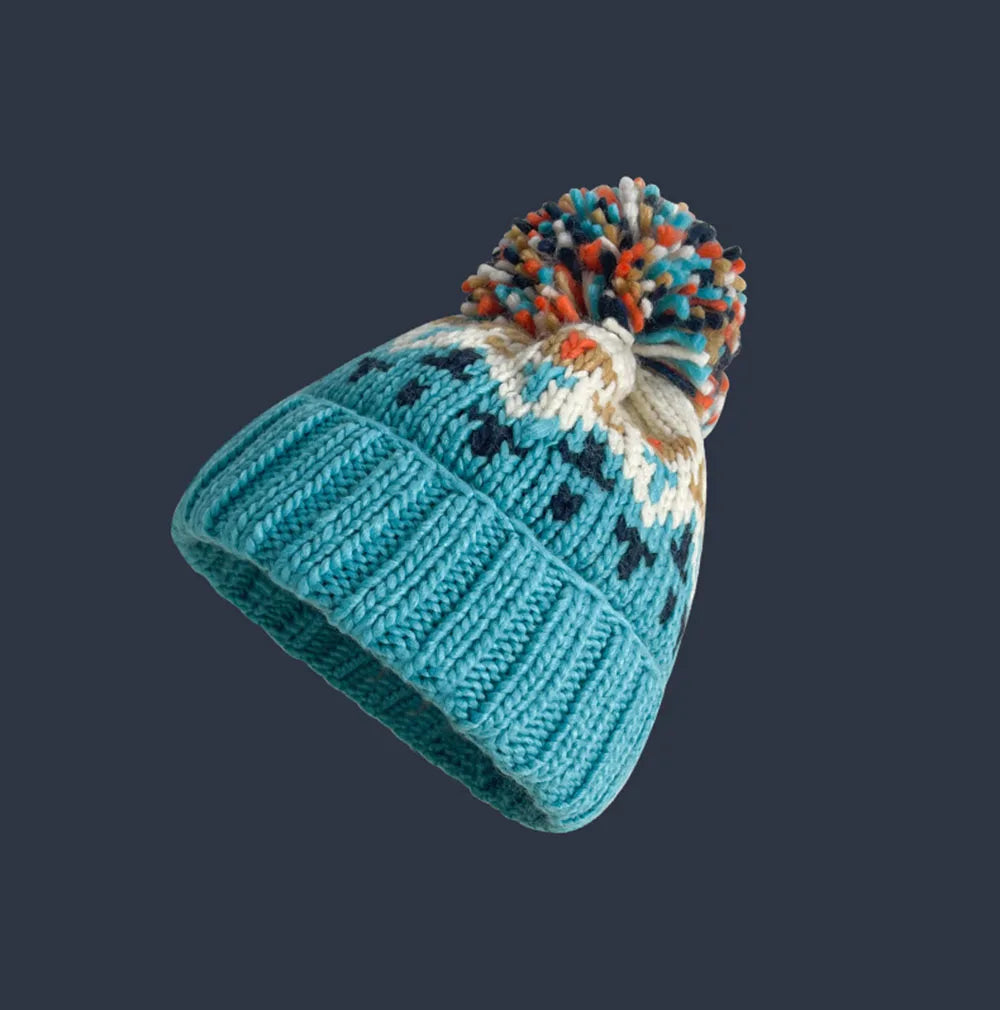 Tamara | Cozy Snowflake Pom Beanie