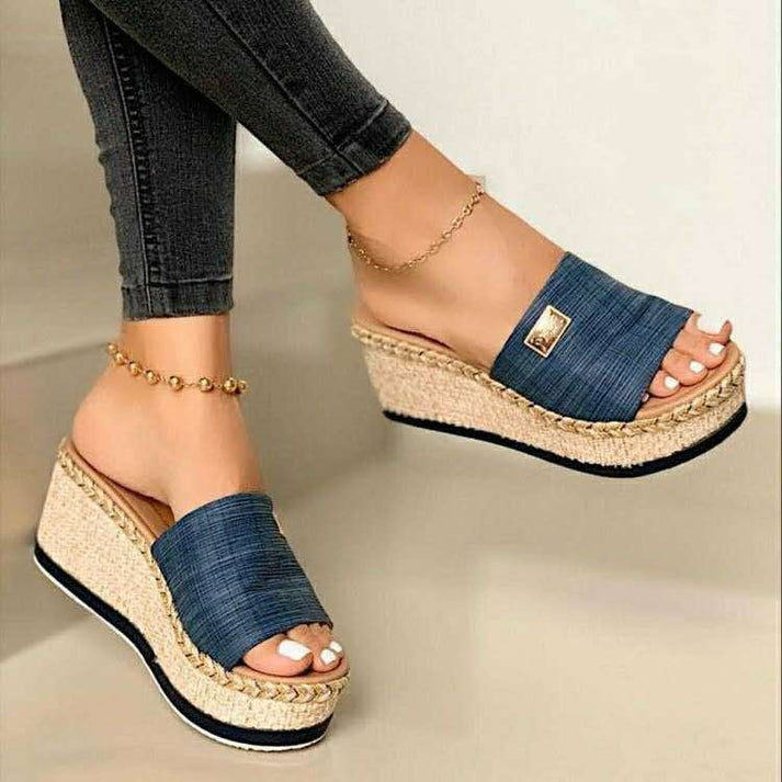 Nora® | Braune Sandal Wedges