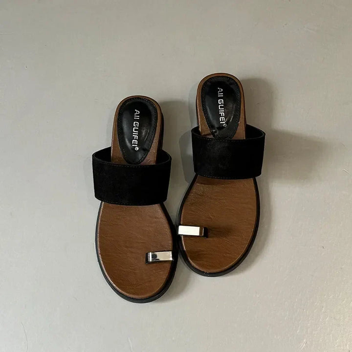 Suede Toe Ring Slide Sandals | Summer Outfit