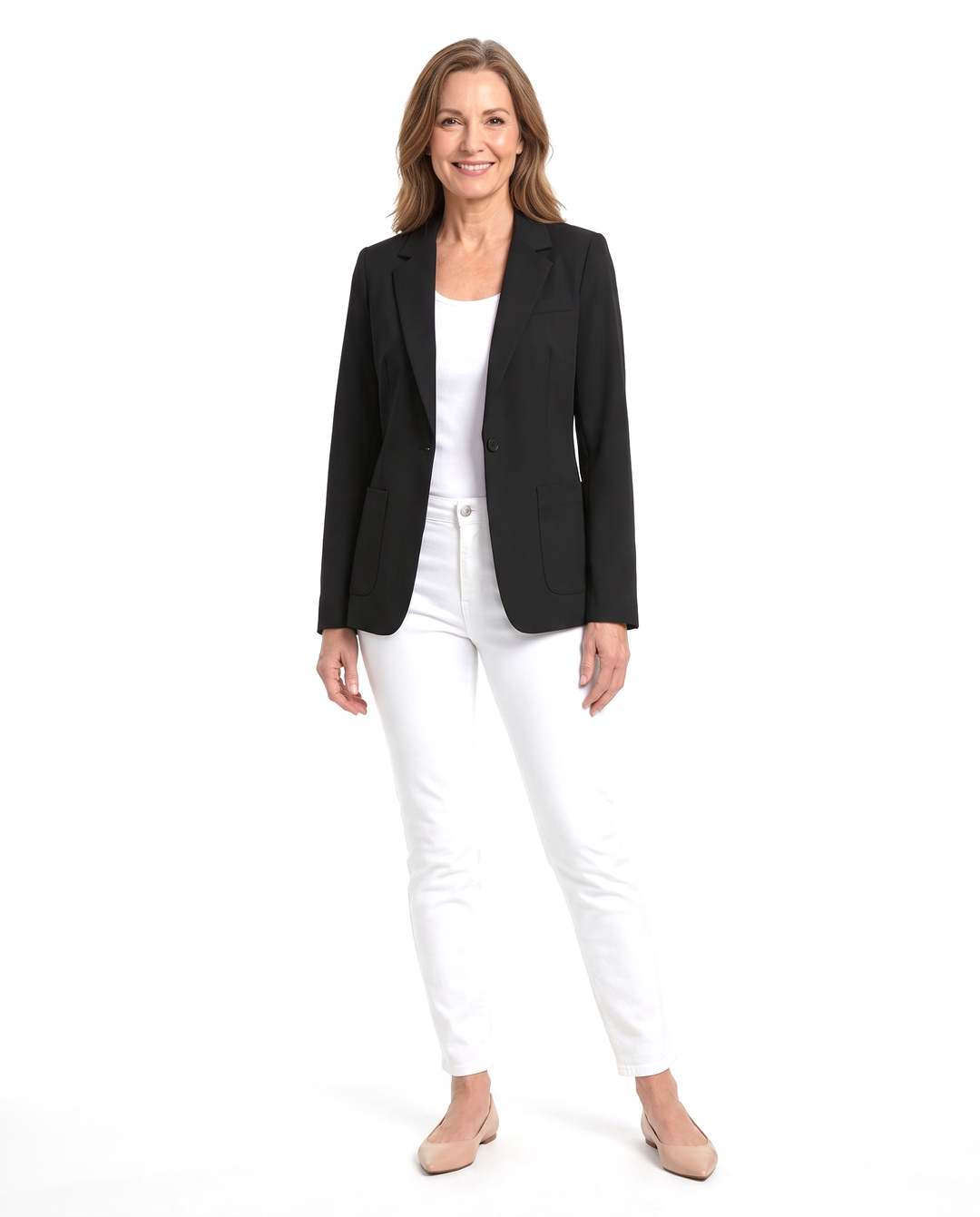 Woman wearing the Bettina black one-button blazer with white jeans
