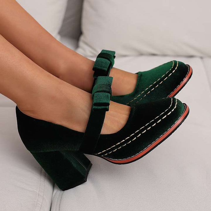 Corinna | Women&