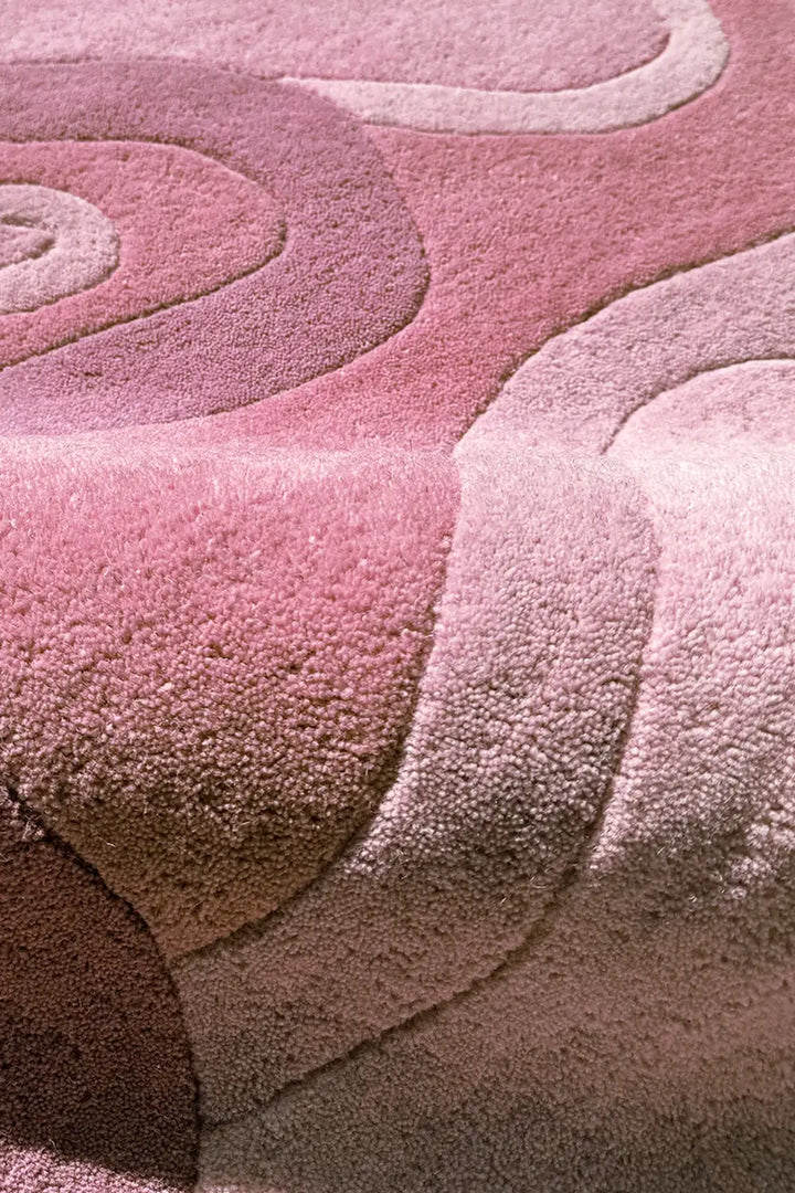 Rose pink sculpted hand-tufted wool rug detail