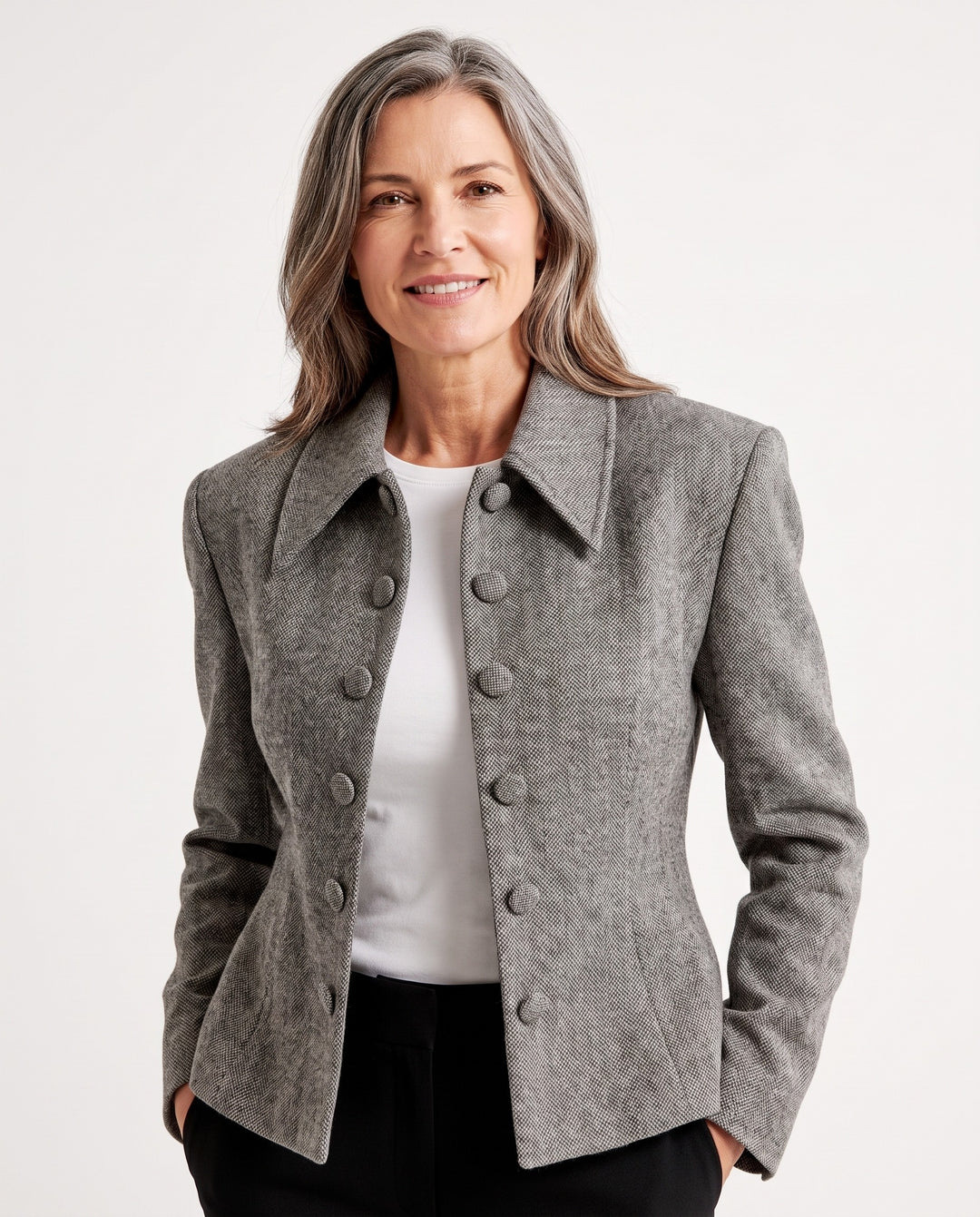Eleanor-Louisa boxy cropped blazer worn by model