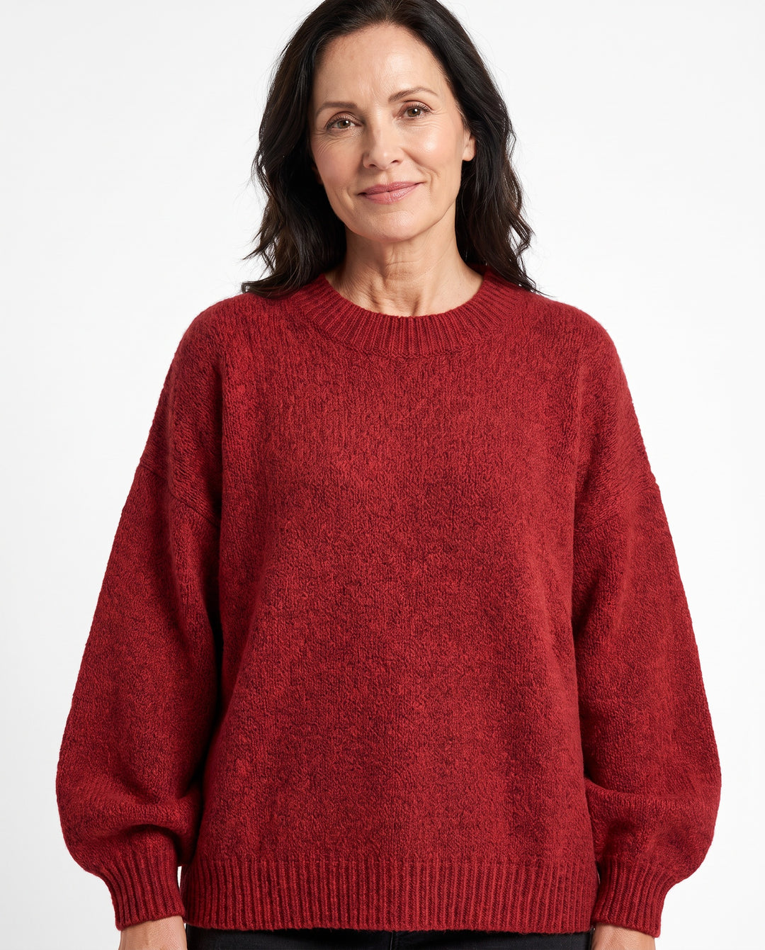 Lillian-Katharine Women's Oversized Chunky Knit Jumper worn by model