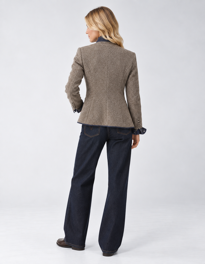 Josephine-Alba | Women&
