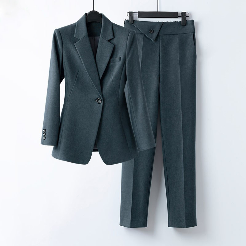 Erna-Mercedes | Women&