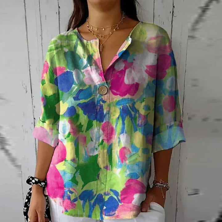 Mia | Plus Size Floral Print Blouse V-Neck Button-Up - Women&